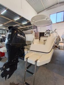 İkinci El DarekCo Texas 595 Pilothouse + Suzuki DF 140 BTL Dıştan Takma Deniz Motoru