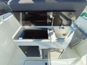 İkinci El Darekco Texas 750 Open + Suzuki DF 250 APX Dıştan Takma Deniz Motoru Beyaz