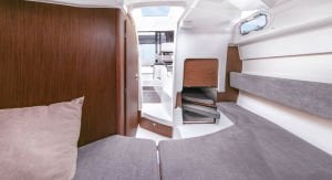 Beneteau Antares 8 Fishing + Suzuki DF 250 APX Dıştan Takma Deniz Motoru