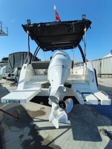 İkinci El Darekco Texas 750 Open + Suzuki DF 250 APX Dıştan Takma Deniz Motoru Beyaz