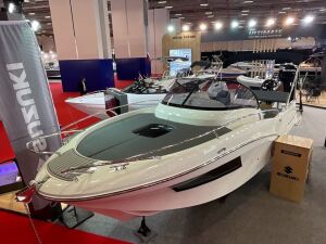 Darekco Texas 770 Sport + Suzuki DF 150 ATL Dıştan Takma Deniz Motoru Beyaz
