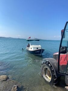 İkinci El 630 Özel Yapım Fiber + Mitsubishi 35 HP