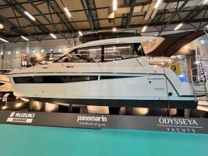 Fırsat Teknesi Odysseya Platinum 40 + Yanmar 250 HP