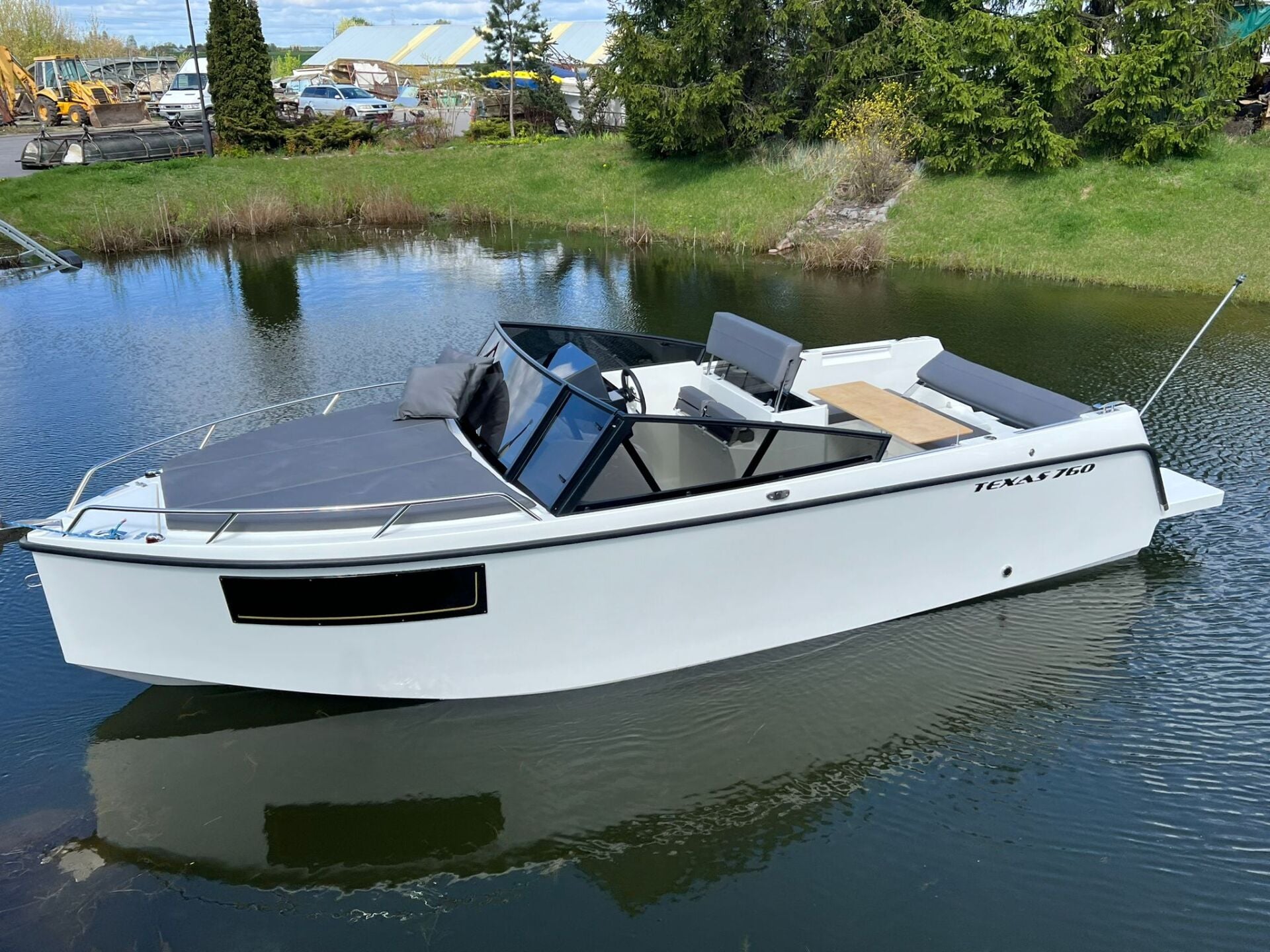 Darekco Texas 760 Cruiser + Suzuki DF200 TX Dıştan Takma Motor