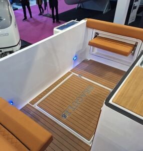 Seagull 9.25 Center Console + Çift Suzuki DF200APX 400 HP  Dıştan Takma Deniz Motoru