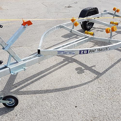 Zeki Başoğlu - GR 450 - Tekne Römorku + 32 Roller'li Sistem