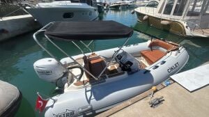 İkinci El Jeetrib JR-F-355-C Lüks Fiber Tabanlı Şişme Bot + Suzuki DF 40 ATL