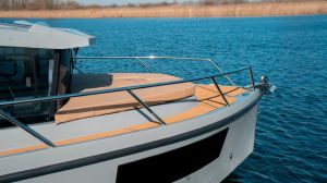 Darekco Texas 775 Weekend + Suzuki DF 150 ATX Dıştan Takma Deniz Motoru Beyaz