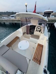 İkinci El DarekCo Texas 595 Pilothouse + Suzuki DF 140 BTL Dıştan Takma Deniz Motoru